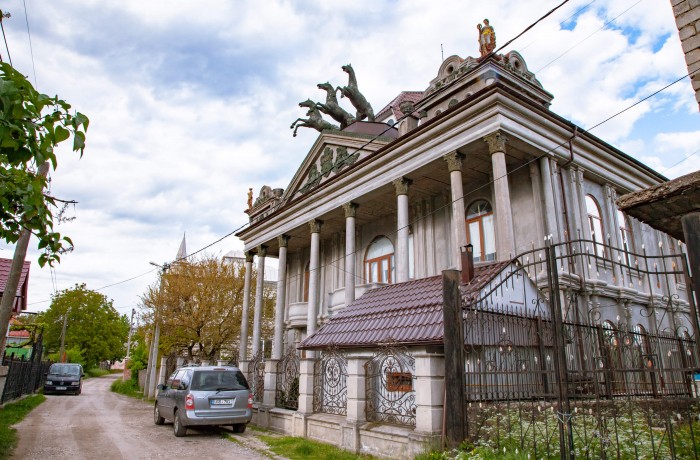 From Soroca to Cosauti, on the road of the stonemasons - photo 11