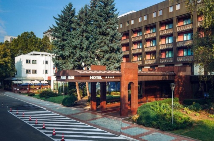 Jolly Alon Hotel & Business Center 4* - photo 1