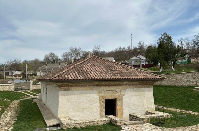 Excursie de grup ”Călători de azi pe drumuri străvechi” - photo 4