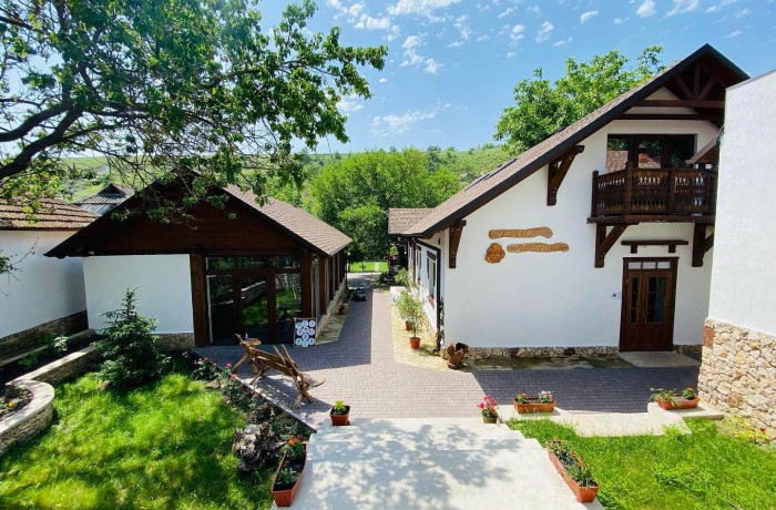 Guesthouse “Valea Stancii” - photo 1