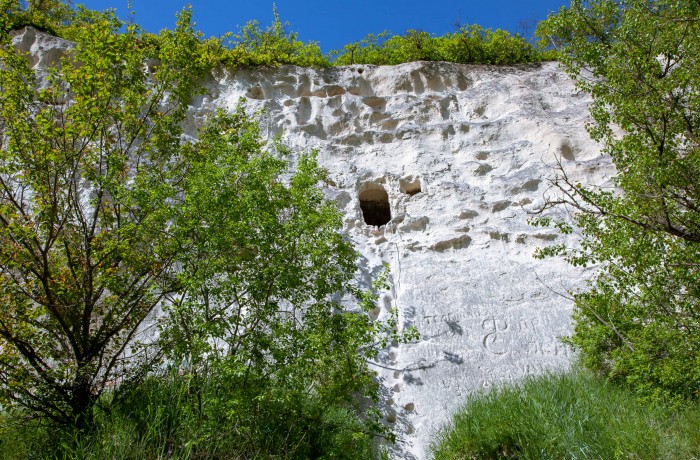 From Soroca to Cosauti, on the road of the stonemasons - photo 3